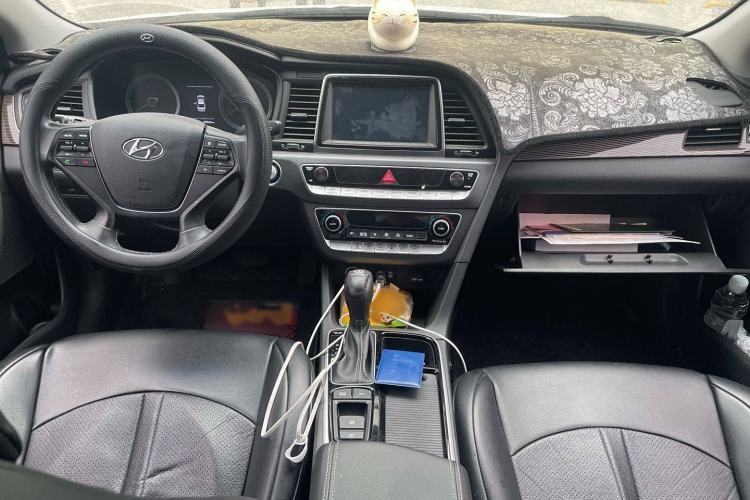 Used Hyundai Sonata Plug-in Hybrid 2018 2.0 PHS Smart Connect Version China V Standard