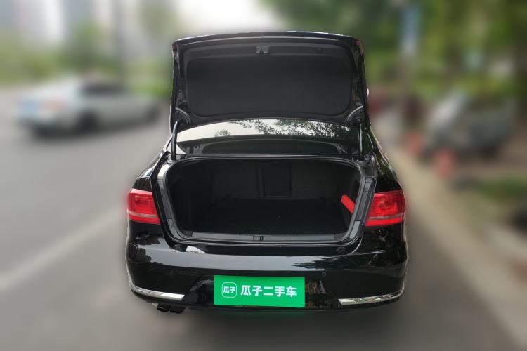 Used Volkswagen Magotan 2013 2.0 TSI Ultimate Model Trunk