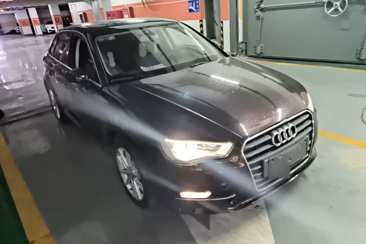 Used Audi A3 2015 Sportback 35 TFSI Millionth Anniversary Comfort Model
