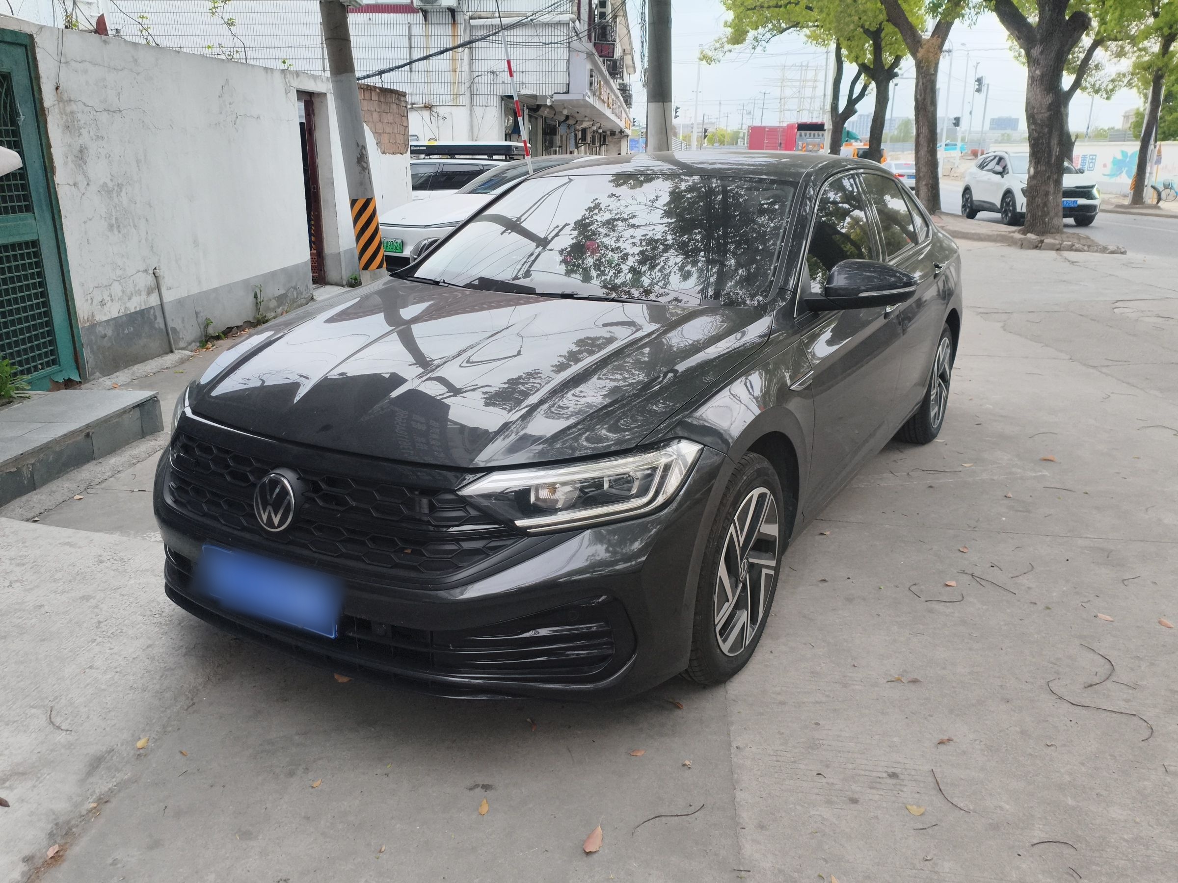 Parte inferior delantera