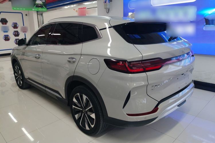 Used BYD Song PLUS New Energy 2024 Honor Edition EV 520km Flagship Model
