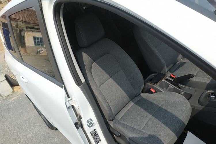 Used Wuling Hongguang New Energy 2025 Extended-Range Hybrid 50KM Comfort Version Right Front Seat