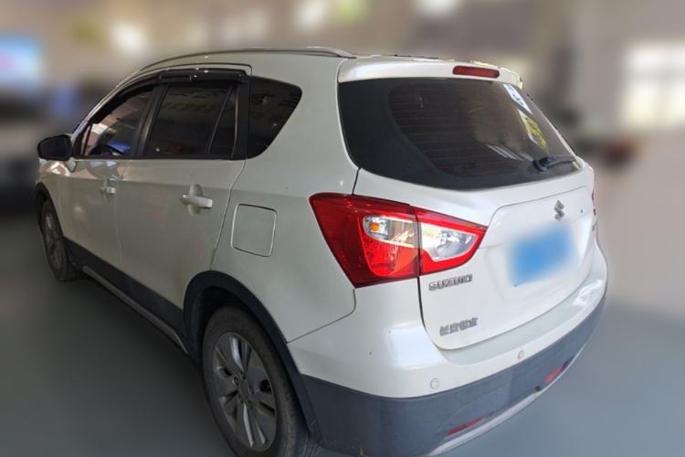 Used Suzuki S-Cross 2014 1.6L CVT Two-Wheel Drive Elite Version
