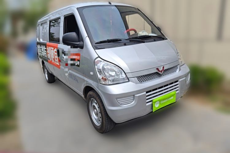 Used Wuling Rongguang 2021 1.5L Extended Basic Window-Sealed 5-Seat L3C Car Front Right 45 Deg
