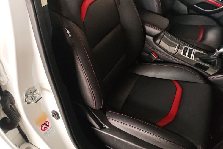 Used CHANGAN CS55 2018 1.5T Automatic Colorful Edition China V Standard
