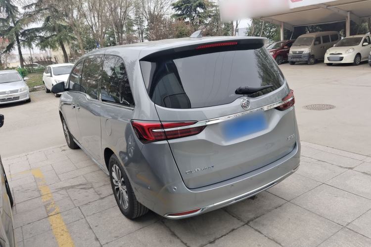 Used Buick GL8 2023 Land Executive Class Deluxe Model