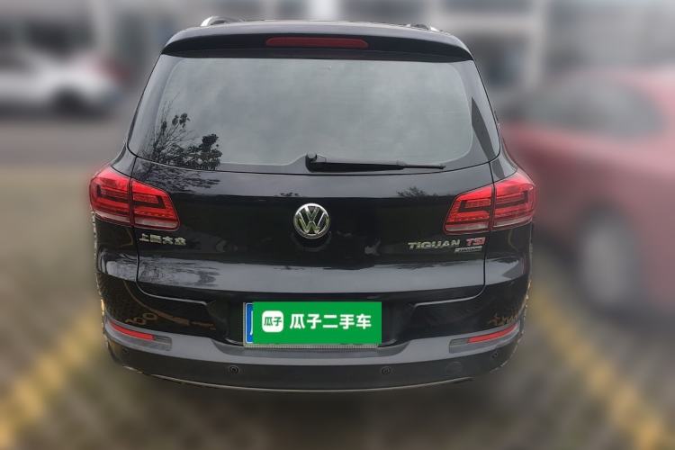 Used Volkswagen Tiguan 2015 2.0 TSI Automatic All-Wheel Drive Luxury Edition Rear