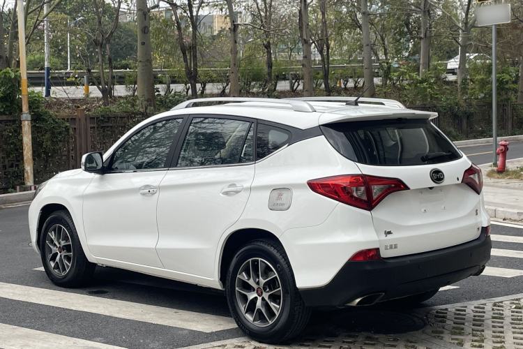 Used BYD Song 2016 GaiShi Edition 1.5TI Manual Elite Model