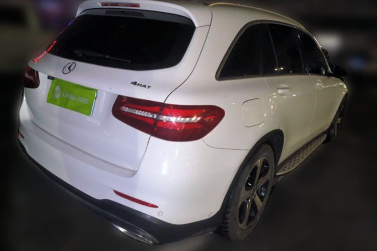 Used Mercedes-Benz GLC 2018 Facelift GLC 260 4MATIC Luxury Edition
