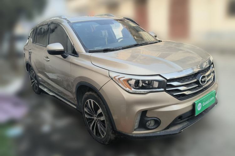 Used GAC Trumpchi GS4 2016 235T Manual Luxury Edition Front Right 45 Deg