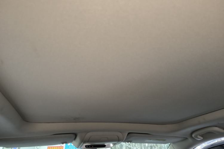 Used Cadillac XT5 2018 25T Luxury Model Headliner