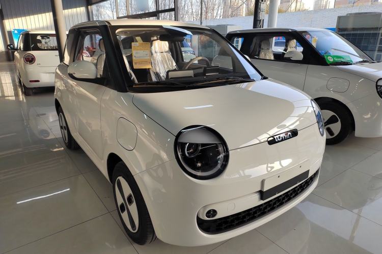 Used CHANGAN NEVO Lumin 2026 Model Treasure Edition 205km Passionate Beige Ningde Front Right 45 Deg