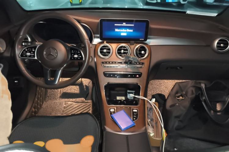 Used Mercedes-Benz GLC 2021 GLC 300 L 4MATIC Dynamic Model Interior 2