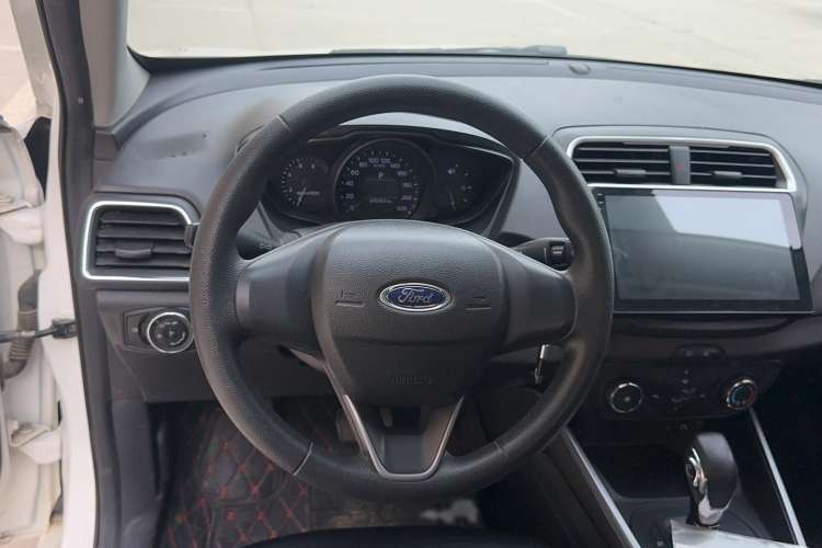 Used Ford Escort 2019 Facelifted 1.5L Automatic ZhiXiang Version (Tire Pressure Monitoring) China V Standard