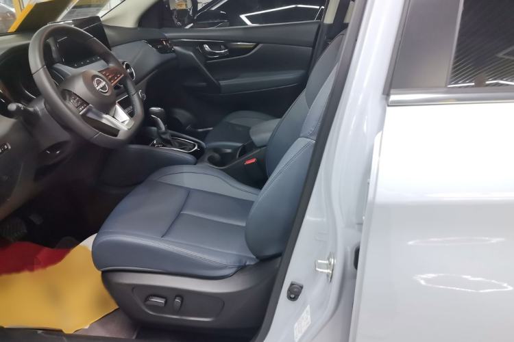 Used Nissan Qashqai 2025 Honor 2.0L CVT XV+ Leading Edition Left Front Seat