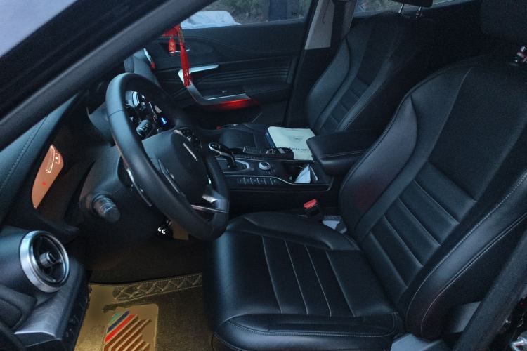 Used Wey VV5 2021 1.5T Two-Wheel Drive Smart Pioneer