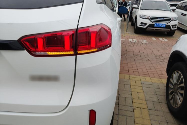 Used Wey VV7 2017 2.0T Flagship Model Right Rear Taillight