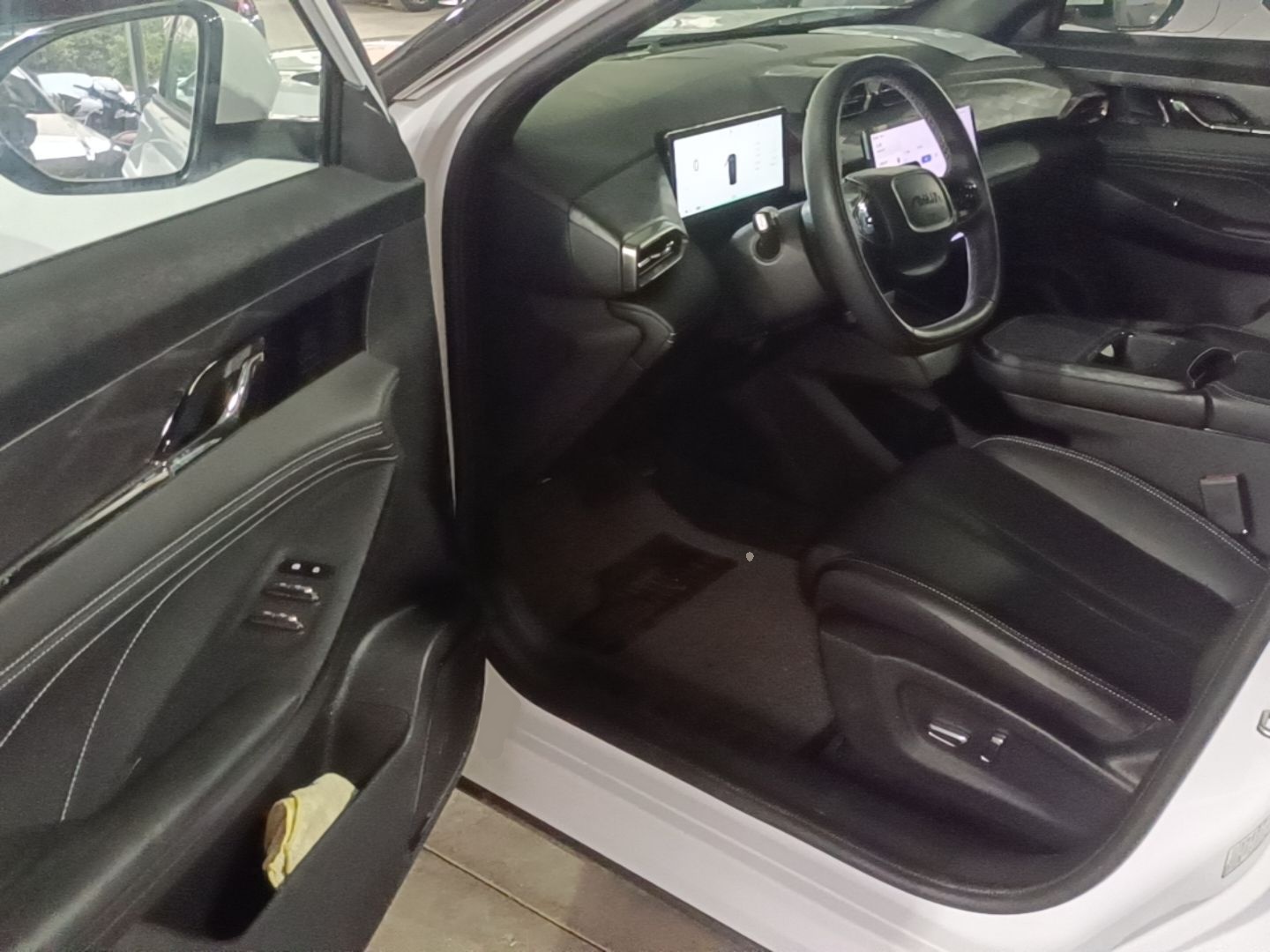 Dongfeng Aeolus L7 New Energy 2025 518 Comfort Edition — снимка 18