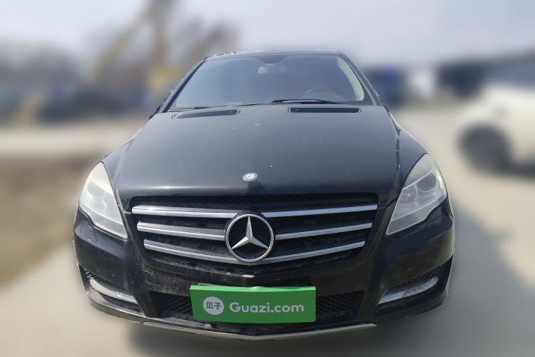 Used Mercedes-Benz R-Class 2017 R 320 4MATIC Business Edition Prestige Model Front