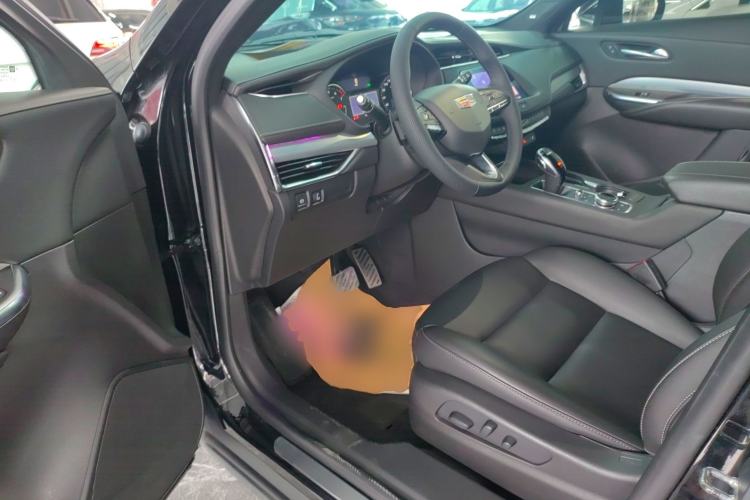 Used Cadillac XT4 2021 28T Two-Wheel Drive Leading Version