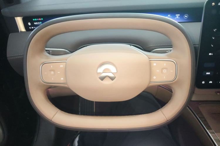 Used Nio ET9 2025 100kWh Signature Edition
