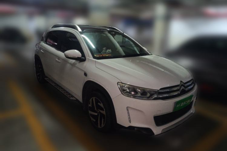Used Citroen C3-XR 2015 1.6L Automatic Smart Version Front Right 45 Deg