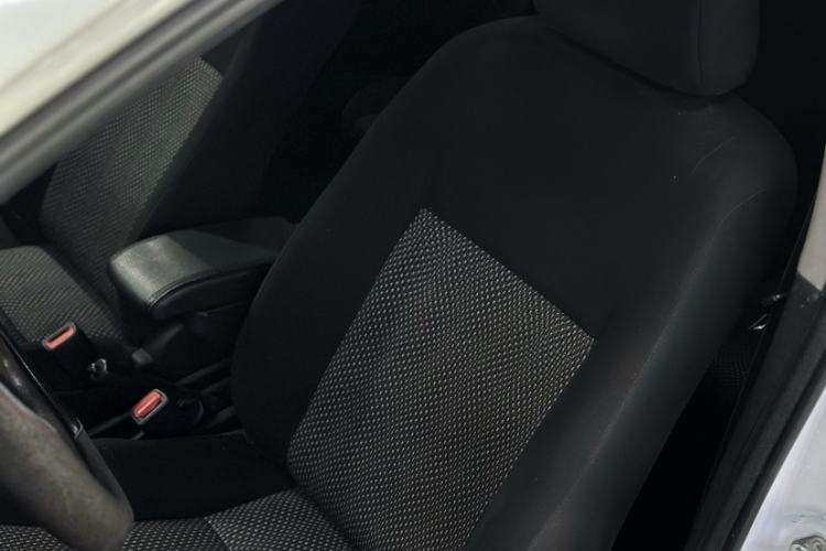 Used Toyota Vios 2014 1.3L Automatic Standard Edition Interior 4