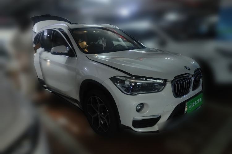 Used BMW X1 2016 sDrive18Li Luxury Model
