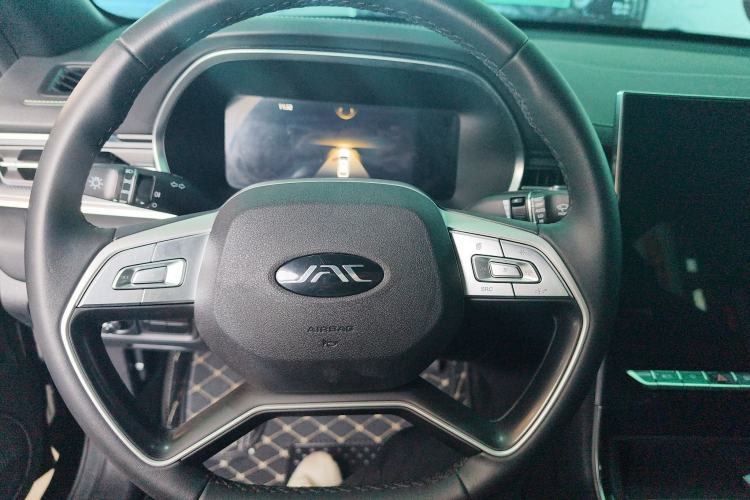 Used JAC A5 PLUS 2023 1.5T Automatic Prestige Model Steering Wheel