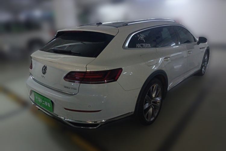 Used Volkswagen FAW-Volkswagen CC 2023 Hunting Vehicle 380TSI Hunter's Heart Edition