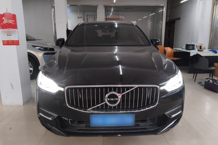 Used Volvo XC60 2021 T5 4x4 Smart Luxury Edition Front