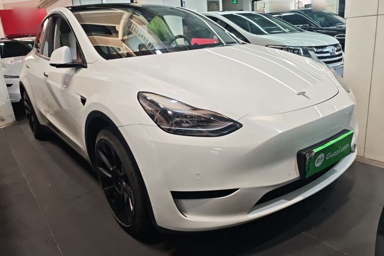 Used Tesla Model Y 2022 Rear-Wheel-Drive Version
