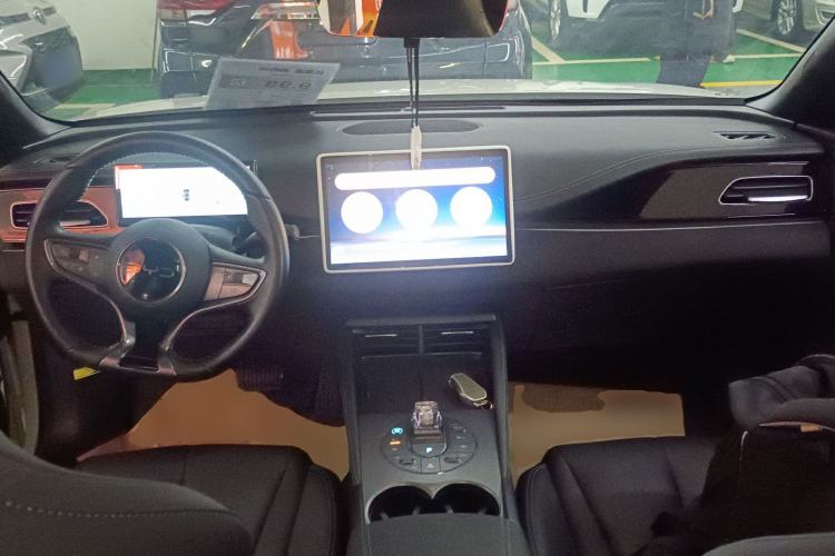 Used BYD Seal 06 New Energy 2024 DM-i 120KM Luxury Model Center Console