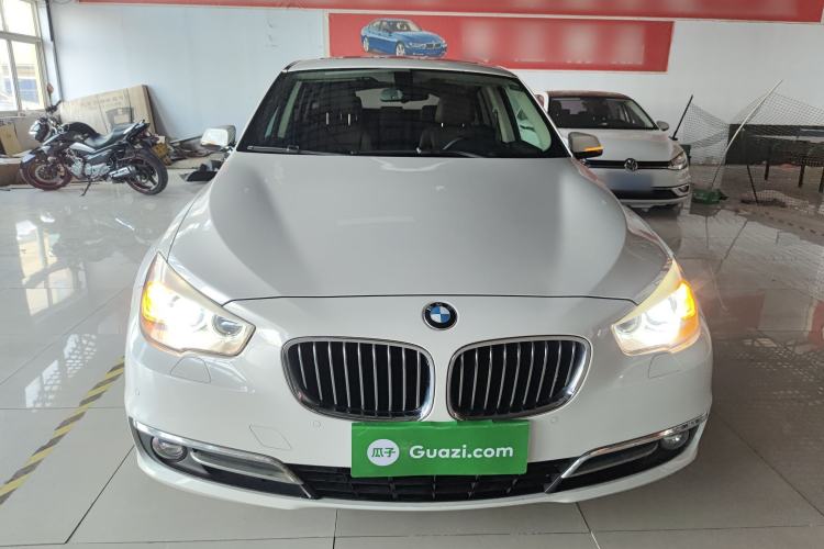 Used BMW 5 Series GT 2017 528i Leading Model

