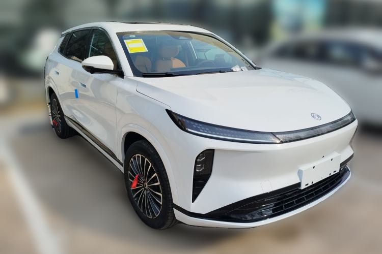 Used Dongfeng Aeolus L8 2025 Model 185KM Dream Edition
