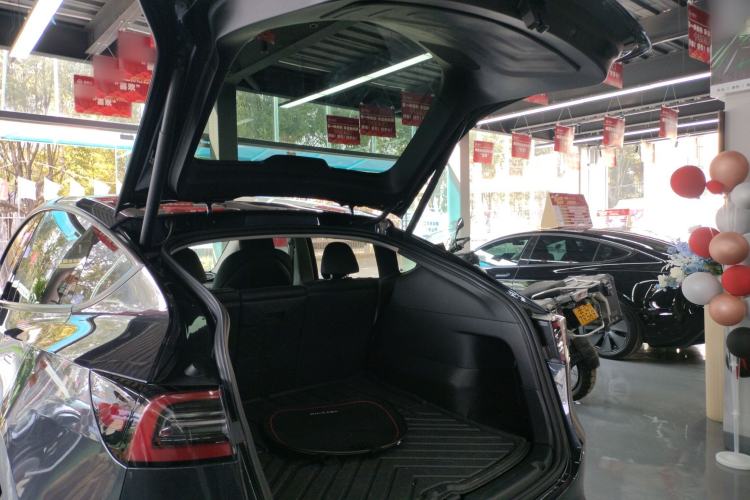 Used Tesla Model Y 2024 Rear-Wheel-Drive Version