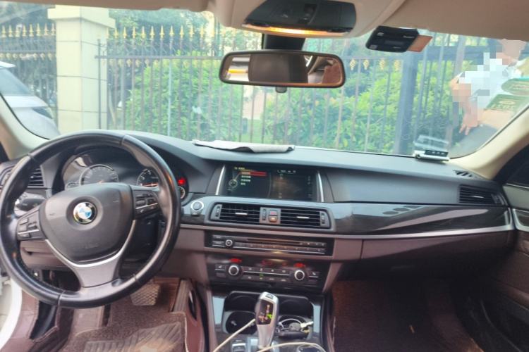 Used BMW 5 Series 2014 525Li Luxury Design Package