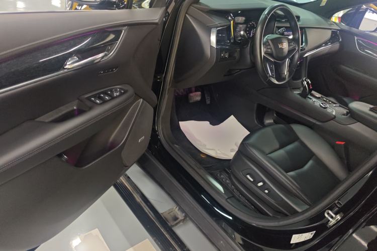 Used Cadillac XT5 2023 2.0T Two-Wheel-Drive Fashion Edition