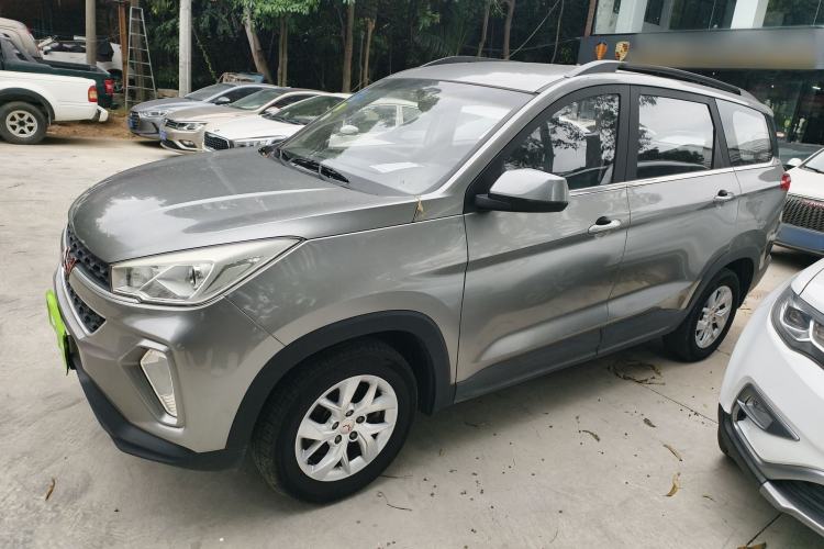 Used Wuling Hongguang S3 2019 Automatic Clutch Version 1.5L Manual Comfort Model China V Standard
