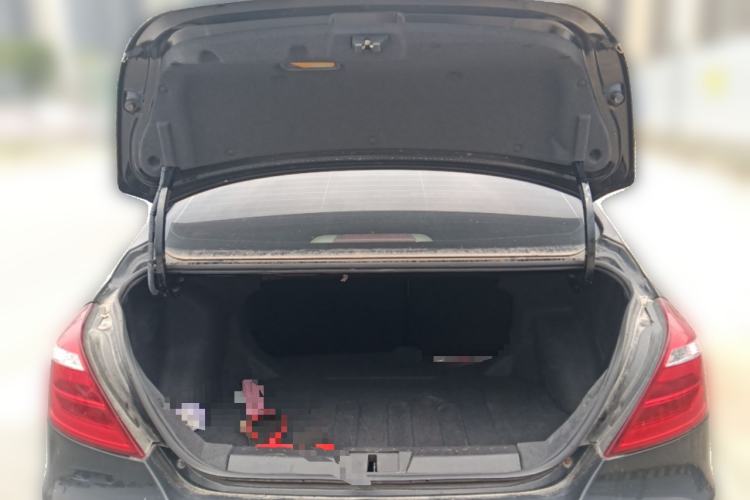 Used Geely Auto Emgrand 2017 Sedan Million Edition 1.5L Manual Luxury Model
