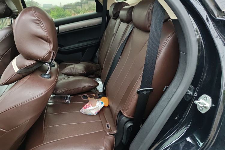 Used BYD Tang 2019 2.0T Automatic SmartConnect Luxury 7-Seater China VI Standard
