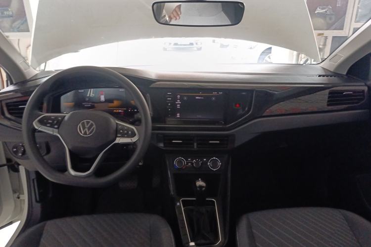 Used Volkswagen Lavida 2023 New Sharp 1.5L Automatic Excellent New Edition Center Console