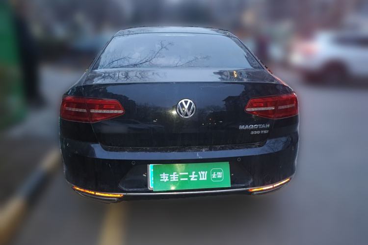 Used Volkswagen Magotan 2018 330TSI DSG Luxury Model
