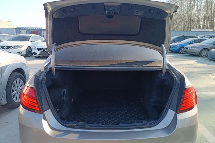 Used BMW 5 Series 2017 520Li Elegant Edition
