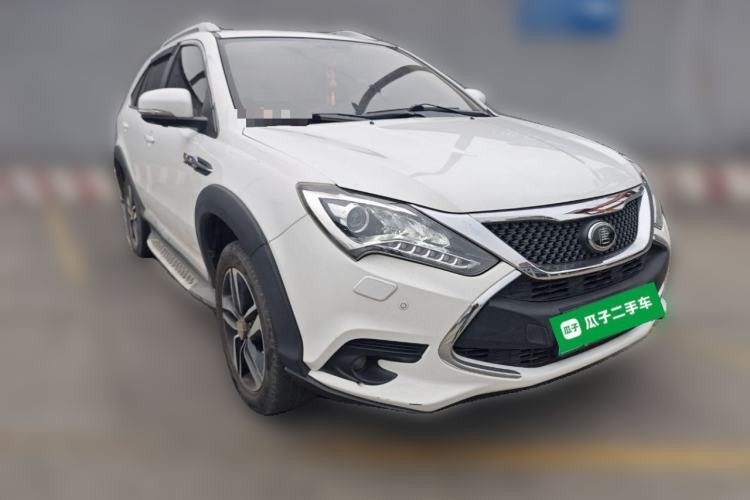 Used BYD Tang New Energy 2015 2.0T Four-Wheel-Drive Flagship Model
