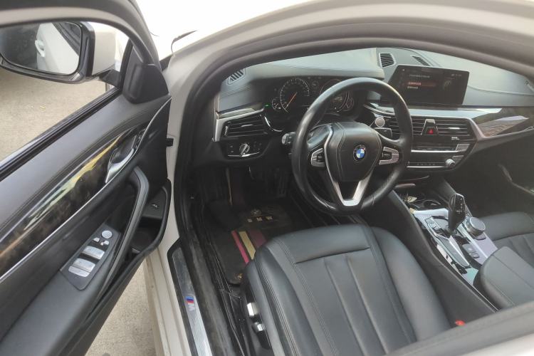 Used BMW 5 Series 2018 525Li M Sport Package
