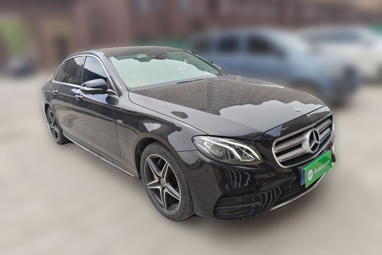 Used Mercedes-Benz E-Class 2020 Restyled E 300 L Sport Exclusive Edition Front Right 45 Deg