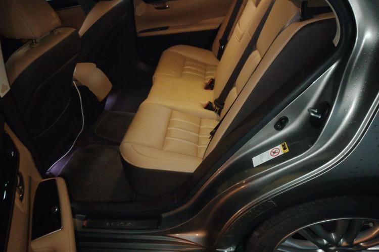 Used Lexus ES 2015 200 Elite Edition
