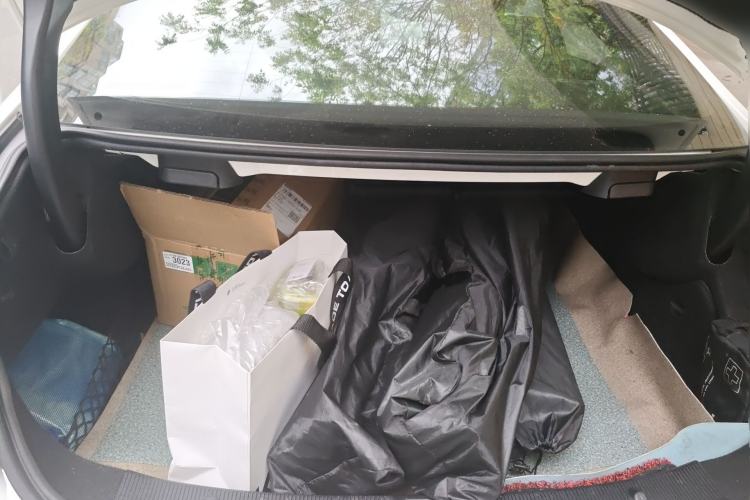 Used Mercedes-Benz E-Class 2012 E 200 CGI Coupe Trunk