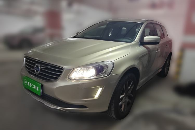 Used Volvo XC60 2017 T5 AWD Smart Upgrade Model